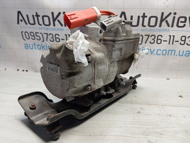 Компрессор кондиционера Тесла Модел C