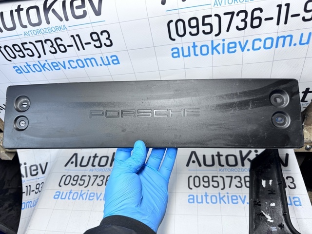 PORSCHE 7P5807287G в наличии Черновцы