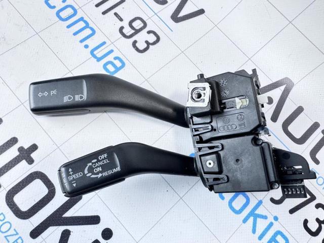 VAG 8P0953513 в наличии Ужгород