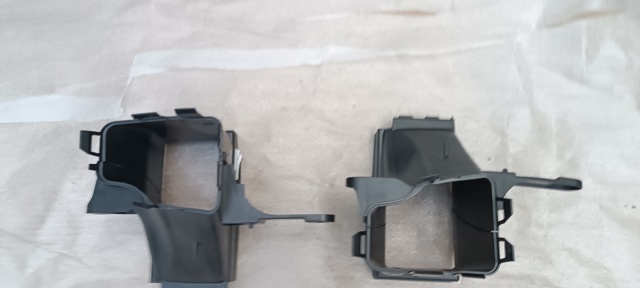 51747421686 BMW Воздуховод тормозного диска правый купить в Харьков