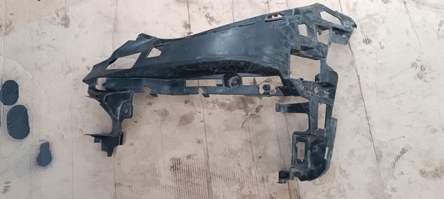 A2138852300 MERCEDES Кронштейн бампера переднего левый купить в Львов