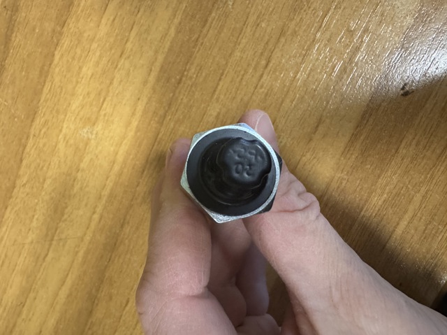 VAG 038919081G Датчик давления масла в наличии Львов