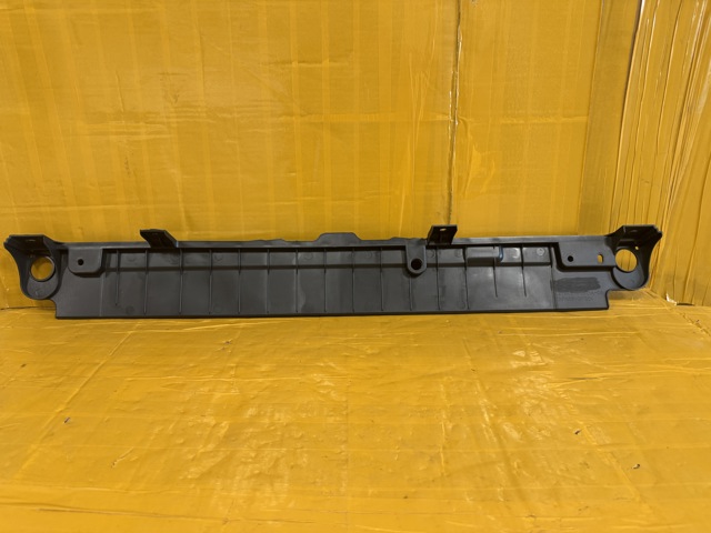 1351A144 MITSUBISHI Кронштейн радиатора купить в Тернополь
