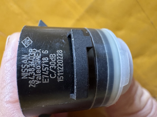 NISSAN 284383403R в наличии Хмельницкий