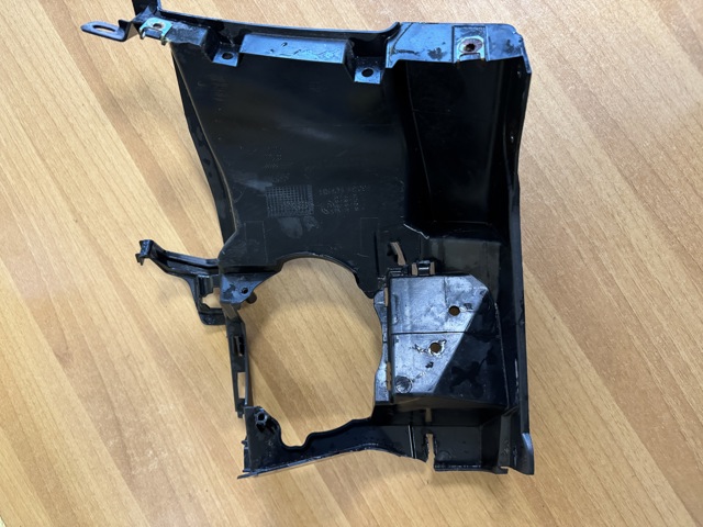 BMW 51117386362 Кронштейн крепления противотуманной фары правой в наличии Ирпень