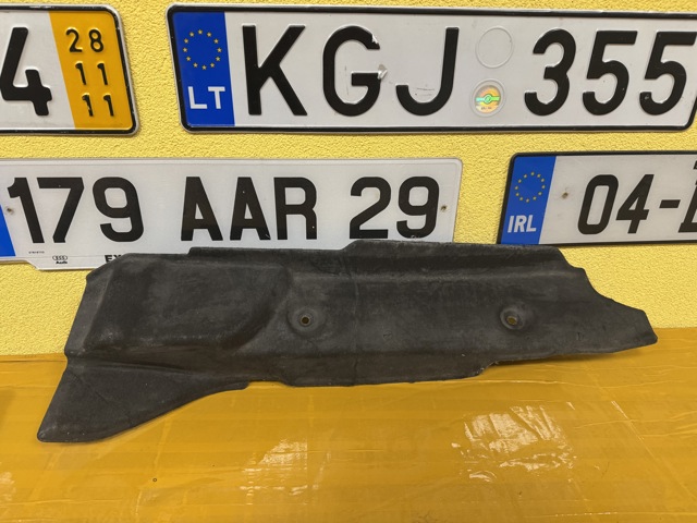 57256SG020 Уплотнитель крыла купить Черкассы