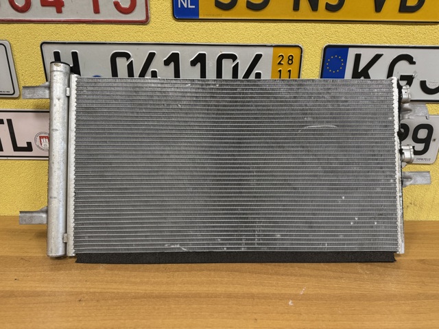 Конденсатор кондиционера 64539286712 BMW