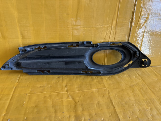 71106T7JH00 HONDA Заглушка (решетка) противотуманных фар бампера переднего левая купить в Ужгород