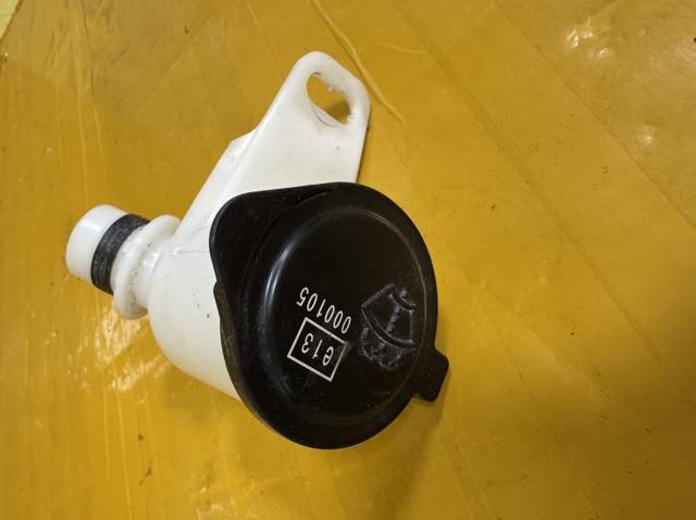 Горловина бачка омывателя 853010E030 TOYOTA
