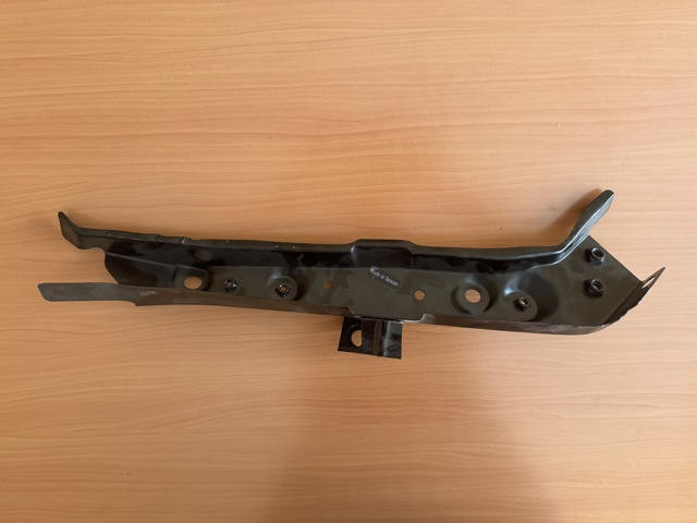 NISSAN F25134BAMA Суппорт радиатора левый (монтажная панель крепления фар) в наличии Украина