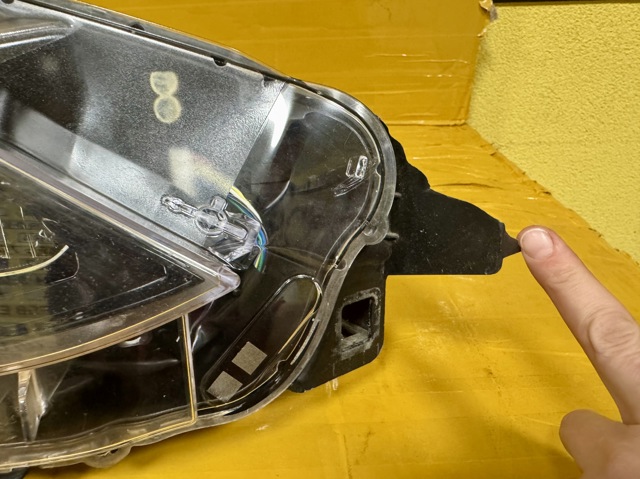 GMP2510K0 MAZDA Фара правая купить в Чернигов