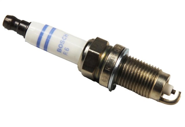 BOSCH 0242236530 Свеча зажигания в наличии Украина