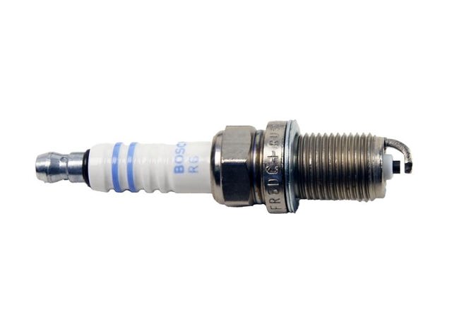 BOSCH 0242240593 Свеча зажигания в наличии Чернигов
