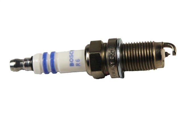 BOSCH 0242240675 Свечи зажигания в наличии Николаев