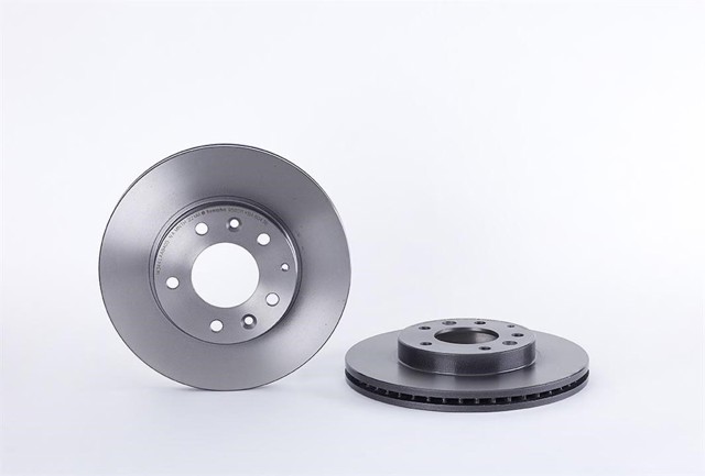 BREMBO 09958511 Передние тормозные диски в наличии Каменское