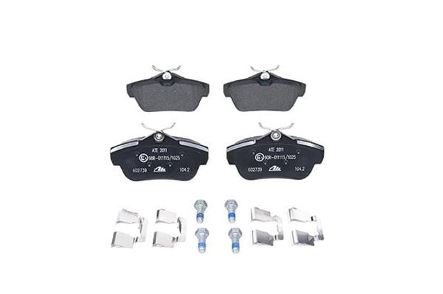 Sapatas do freio traseiras de disco 13046027392 ATE