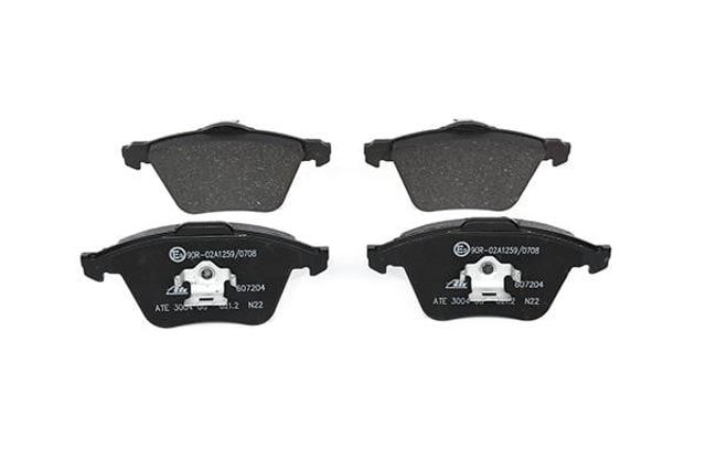 Sapatas do freio dianteiras de disco 13046072392 ATE