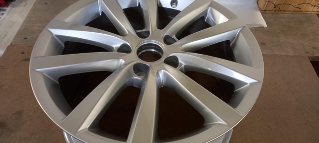 3AA601025AD8Z8 VAG Диски колесные литые (легкосплавные, титановые) купить в Черновцы