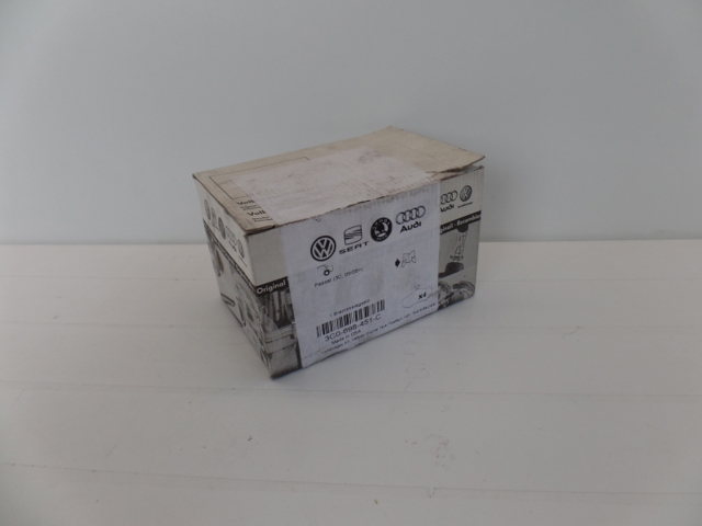 3C0698451C Колодки тормозные задние дисковые купить Павлоград