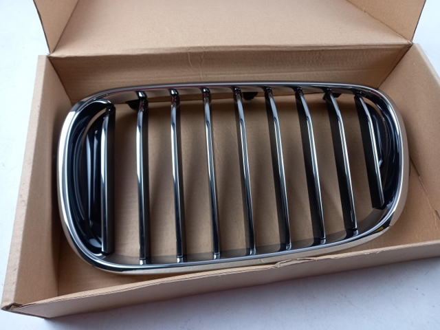 51138065539 BMW Решетка радиатора купить в Ровно