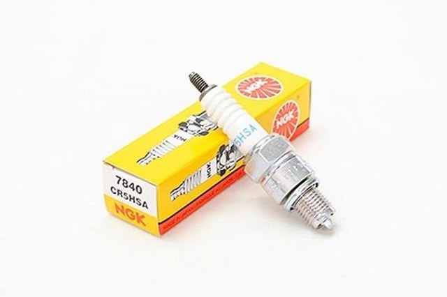 7840 NGK Свеча зажигания купить в Запорожье