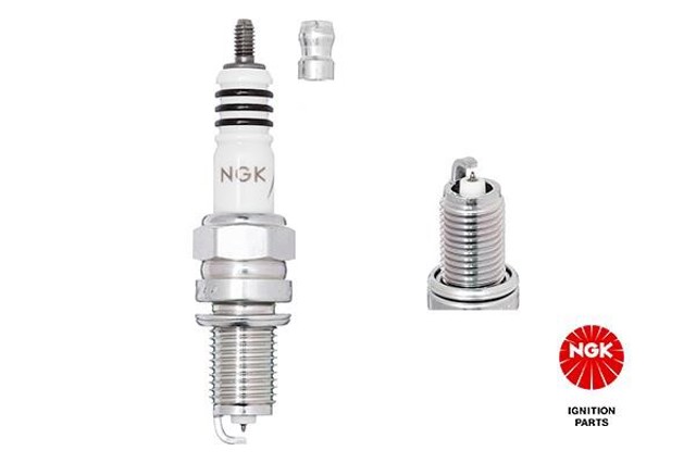 NGK 8196 Свечи зажигания в наличии Полтава