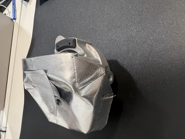 94637505841 PORSCHE Правая подушка двигателя купить в Кривой Рог