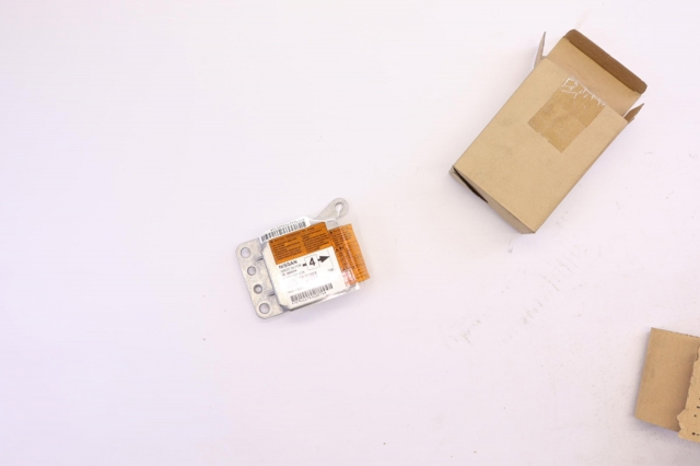 K88209U10A Модуль-процессор управления подушкой безопасности (ЭБУ AIRBAG) купить Черкассы