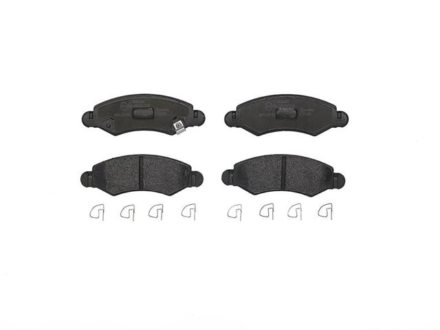 BREMBO P79015 Передние тормозные колодки в наличии Николаев