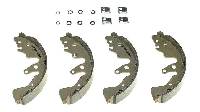 S79524 BREMBO Колодки тормозные задние барабанные купить в Кривой Рог
