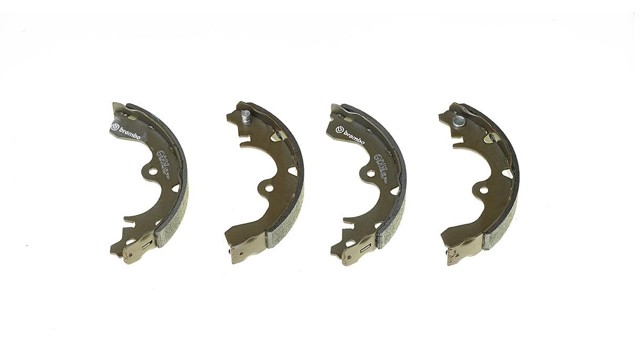 S83532 BREMBO Колодки тормозные задние барабанные купить в Ужгород