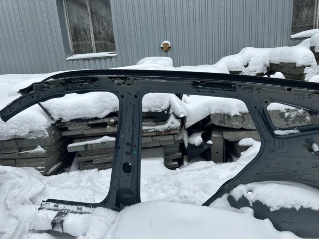 HYUNDAI 71120N7000 в наличии Черновцы