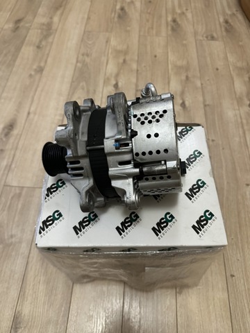BMW 12318490439 Генератор в наличии Черновцы
