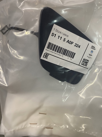 Передняя заглушка бампера буксировочного крюка 51115A0F324 BMW