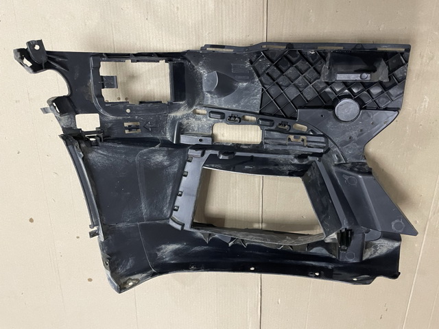 BMW 51118098675 Кронштейн крепления противотуманной фары левой в наличии Харьков