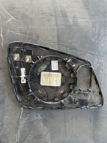 BMW 51167285009 Стекло левого зеркала заднего вида в наличии Чернигов