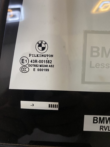 51357311245 BMW Стекло-форточка двери задней левой купить в Украина