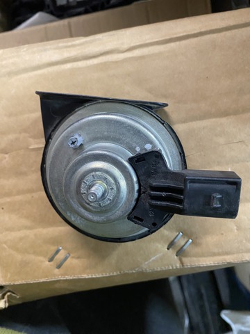 61337410918 BMW купить в Чернигов