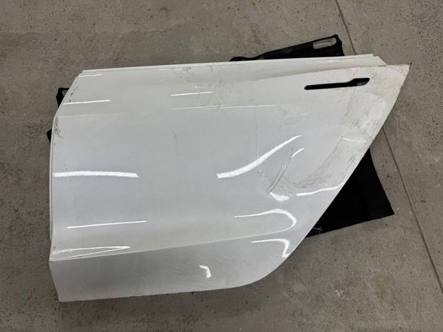 Дверь задняя 1081441E0C TESLA
