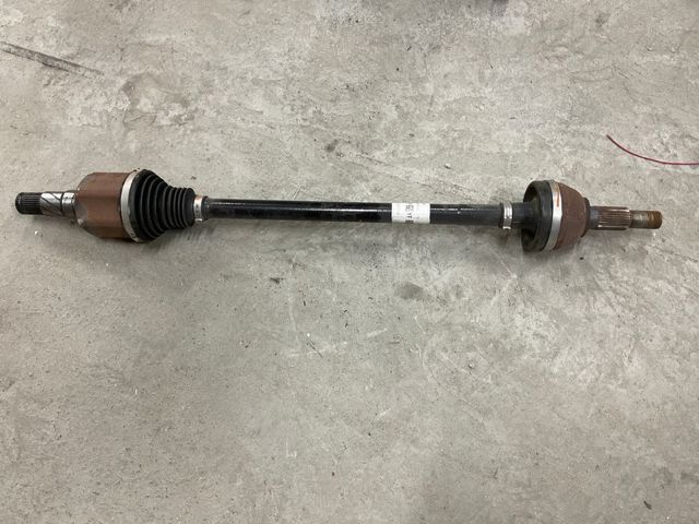 Полуось задняя 118816500A TESLA