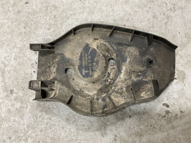 Защита заднего нижнего рычага 149363600A TESLA
