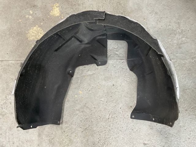 Подкрылок задний левый 176930900B TESLA