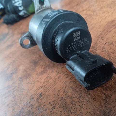 0928400654 BOSCH Клапан регулировки давления (редукционный клапан ТНВД) Common-Rail-System купить в Ужгород