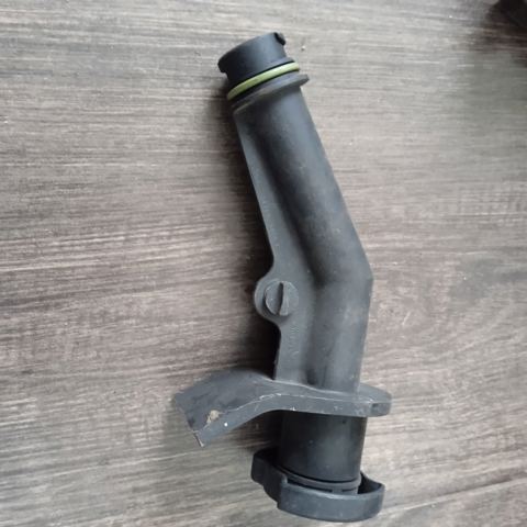 Горловина маслозаливная 1C1Q6763AD FORD