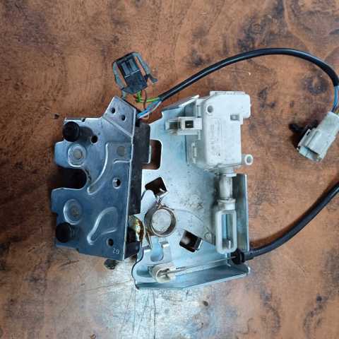 Замок двери багажника 2S71N43102AB FORD