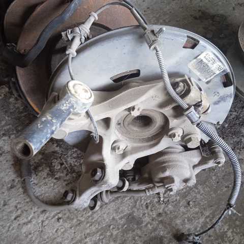 Цапфа поворотного кулака 308109 OPEL