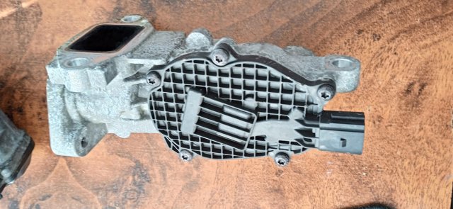 Клапан рециркуляции отработавших газов EGR 55581958 OPEL