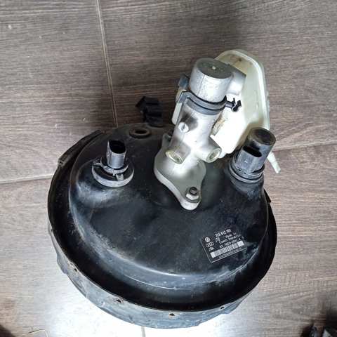 Вакуумный усилитель тормозов 7L6612101 VAG