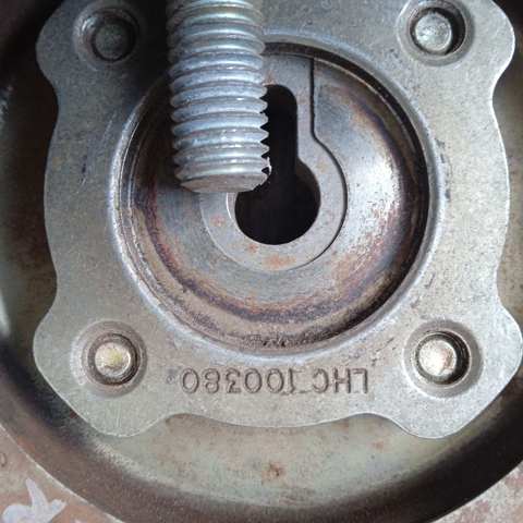 LAND ROVER LXX100010 в наличии Николаев