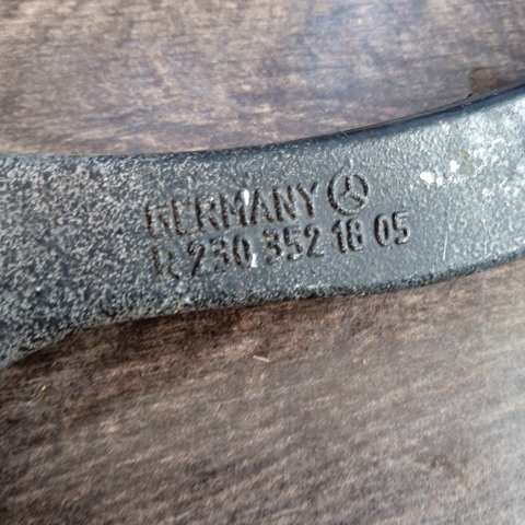 MERCEDES R2303521805 в наличии Полтава